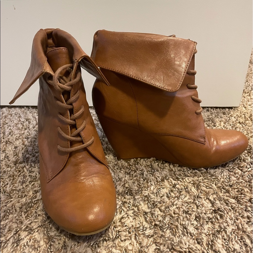 Wedge lace up bootie